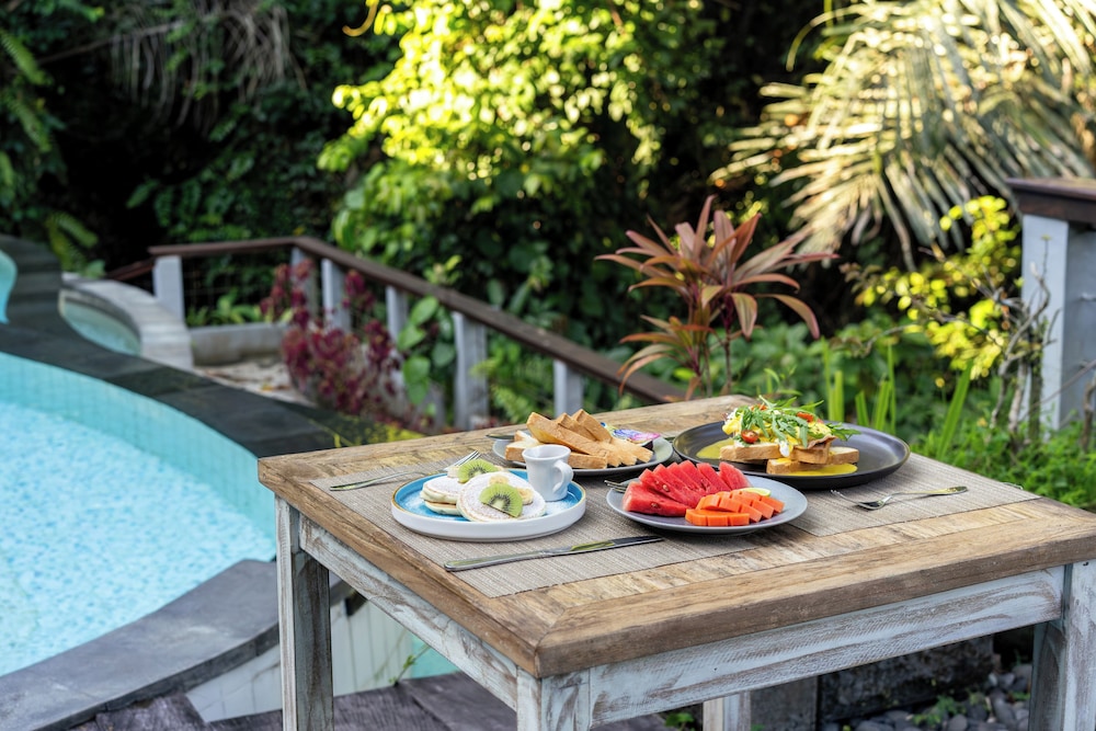 Parvati Retreat Villas