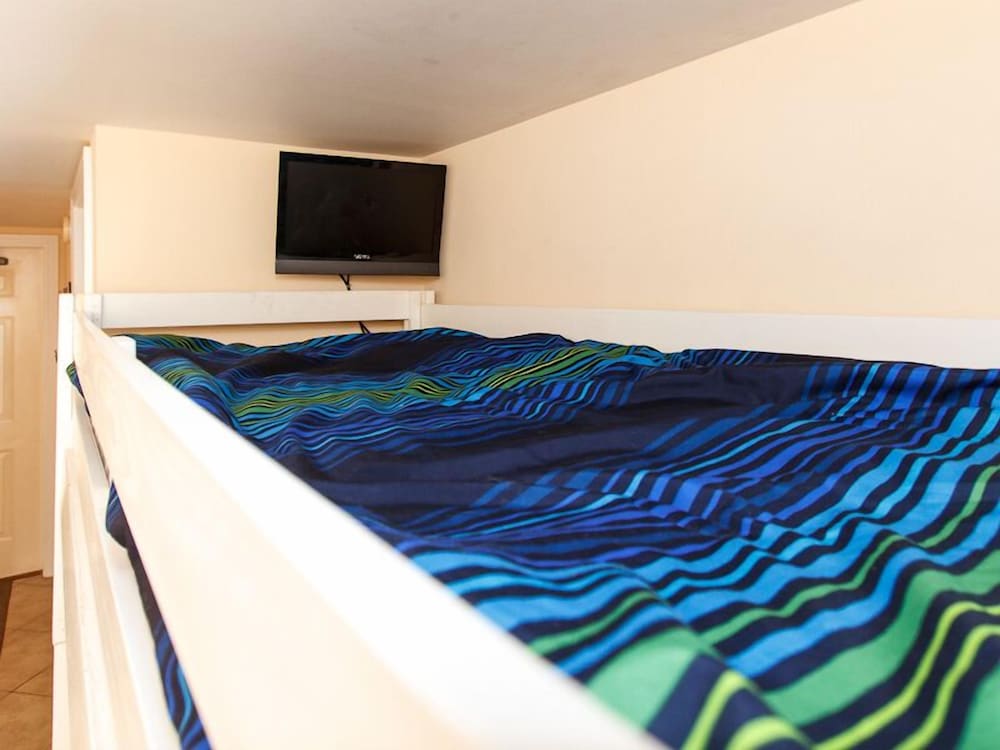 Pelican Isle 412 by Brooks and Shorey Resorts