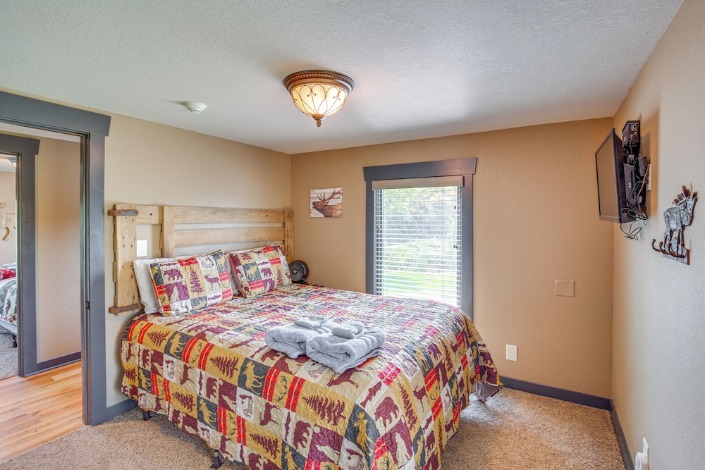 Stay & Sip: Group Ranch at Shamrock Hills Vineyard