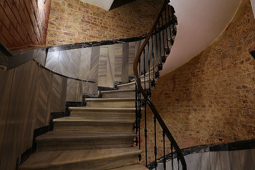 Kamil Bey Süitleri Beyoğlu - Image 69