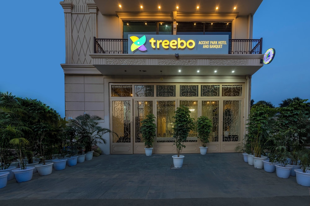 Treebo Accent Park and Banquet