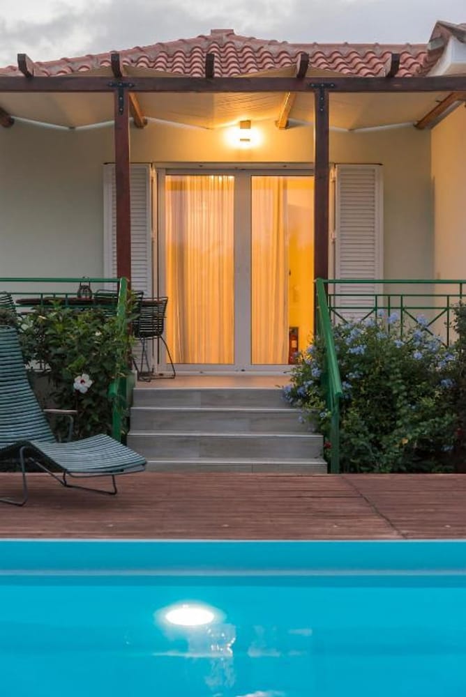 Sun Sand Seclusion Artemis With Private Pool