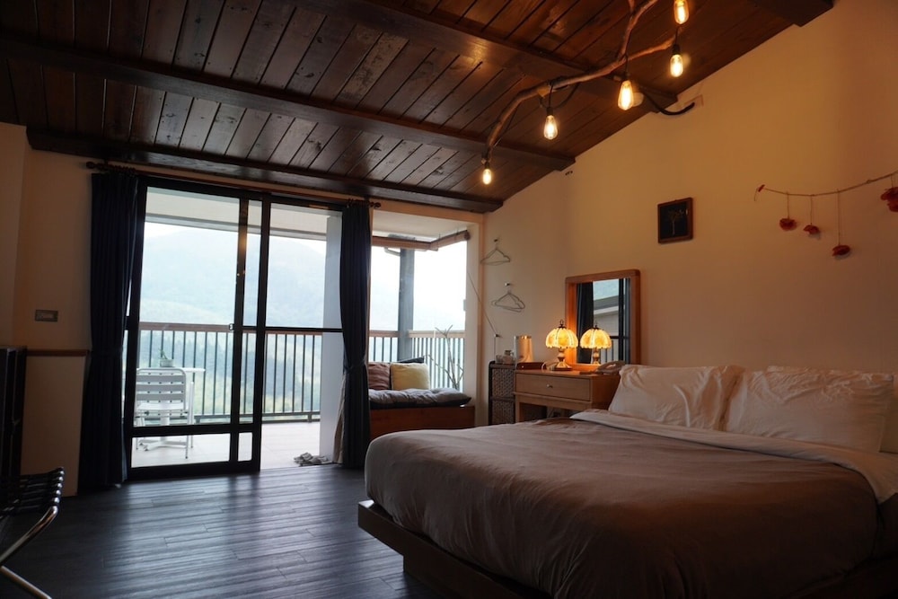 TysonB&B