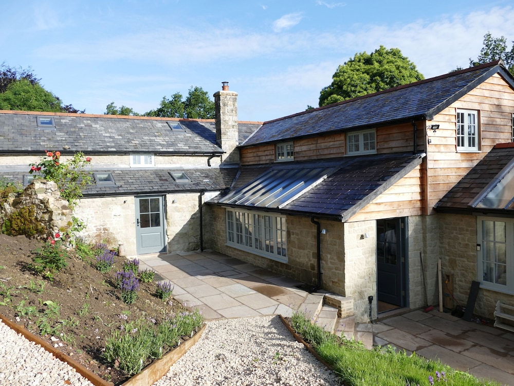 Hillside Cottage
