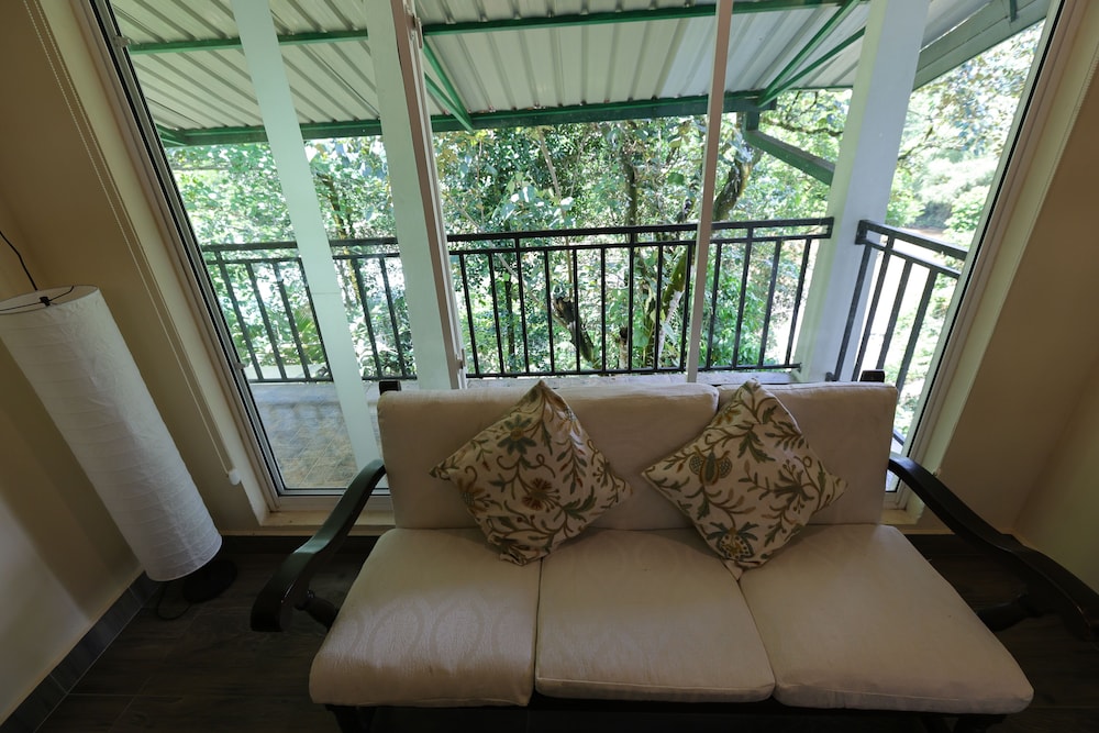 Sinharaja River Lodge