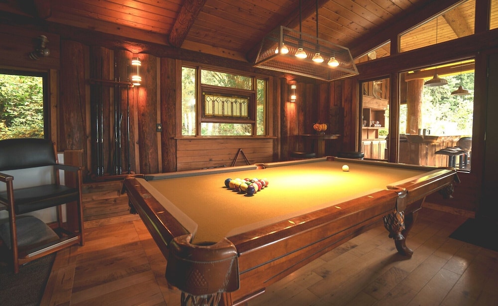 New Denver Lodge 28