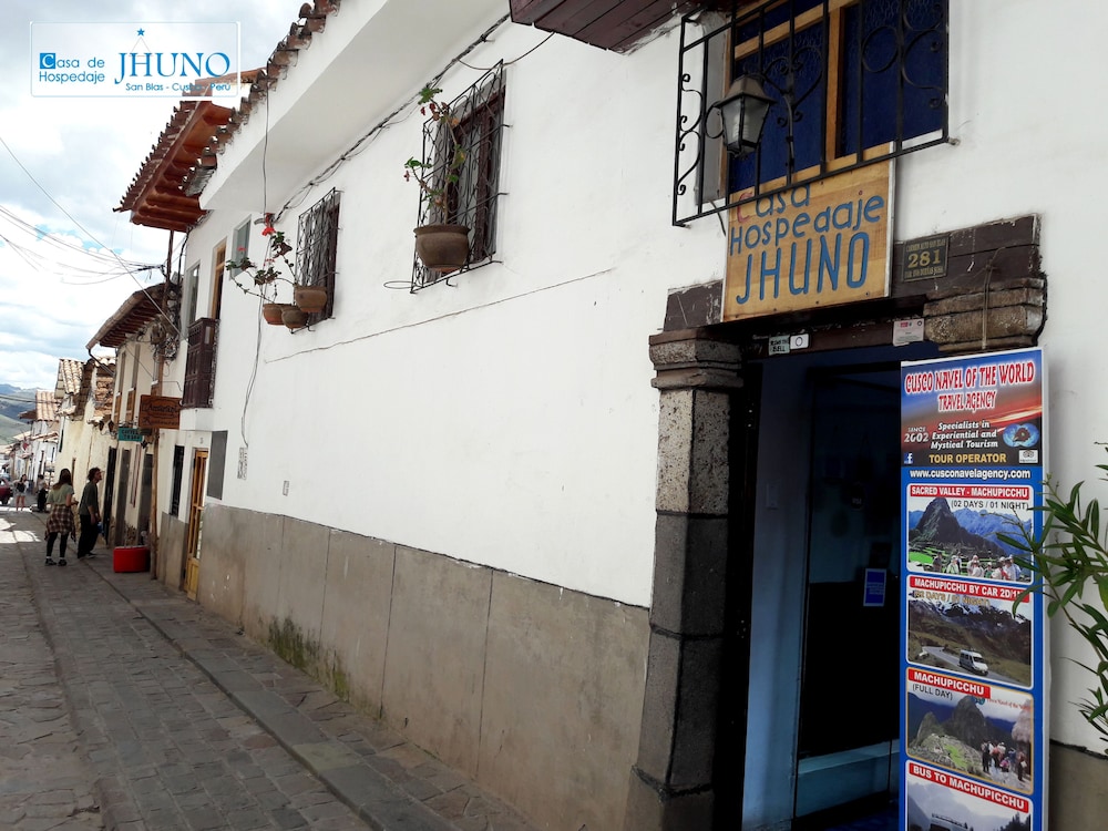 Casa Hospedaje Jhuno