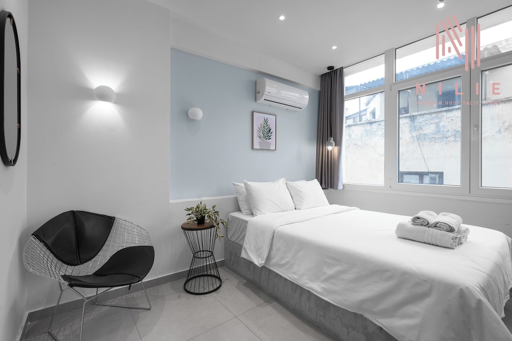 INsite Nilie Hospitality MGMT