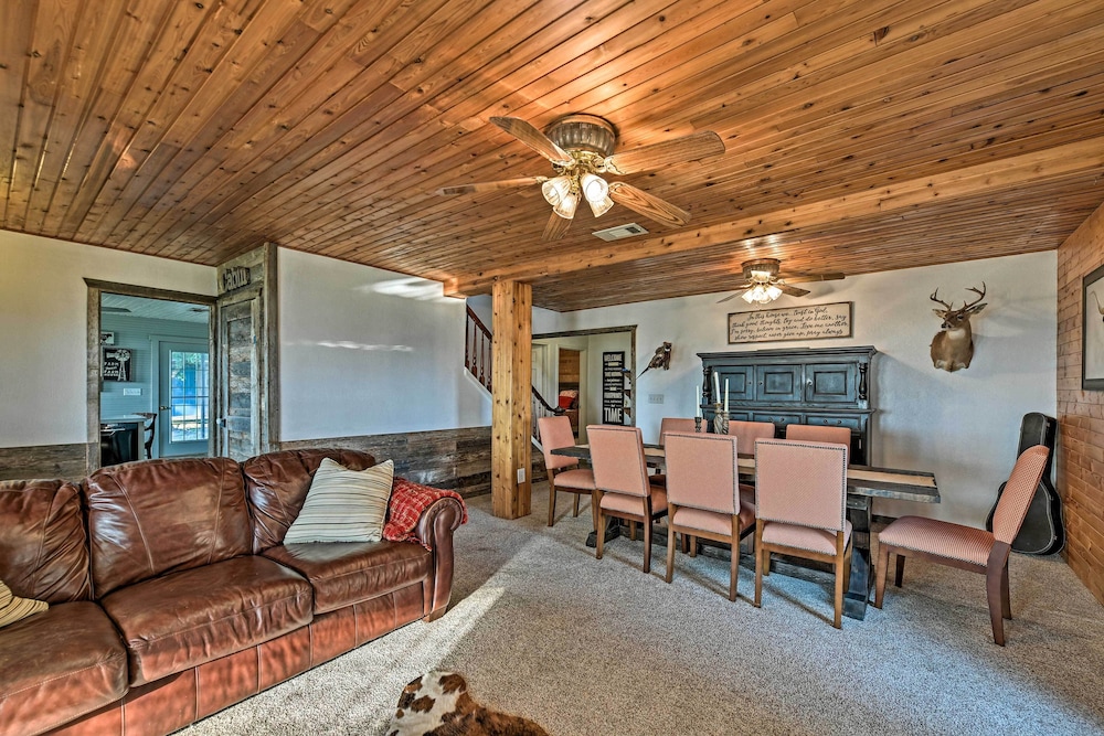 Charming Hamilton Farmhouse w/ Country Views! view 3
