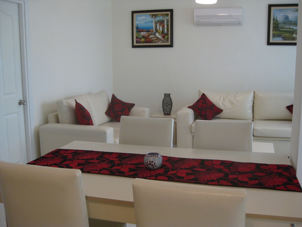 Orka Olivia Apartments
