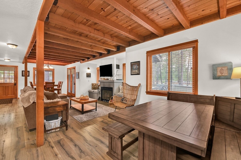 Otter 8 3 Bedroom Home