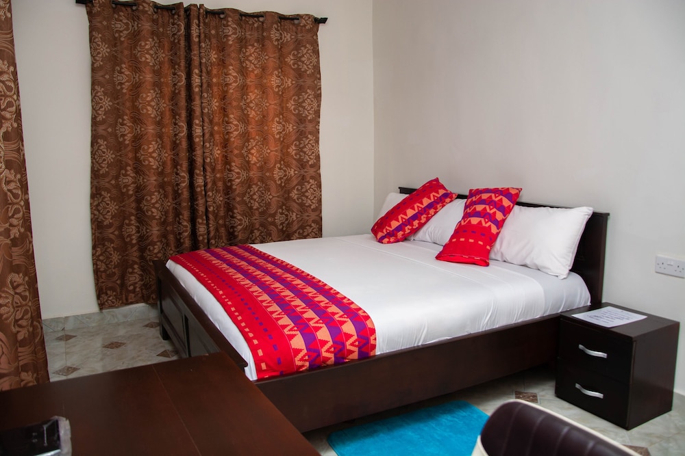 Osdala Lodge view 4