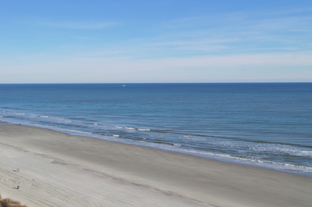 Seaside Resort 1003