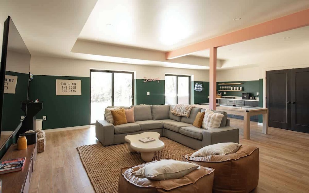 Afton Peak in Faber With 5 Bedrooms and 3 5 Bathrooms