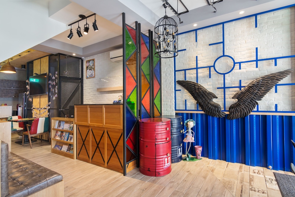 J.T World FunTrip B&B
