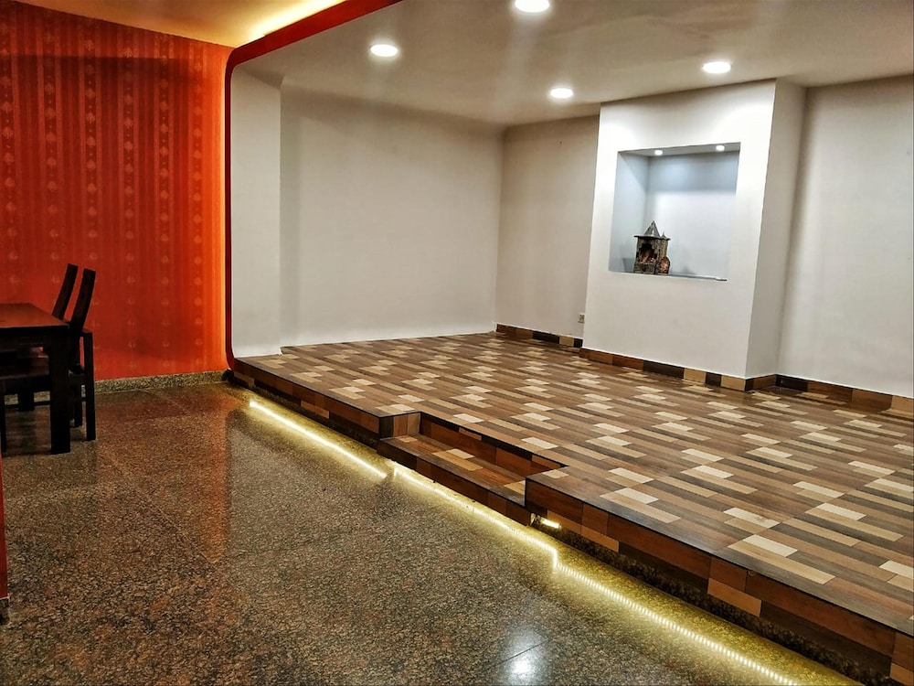 Noida Vacations - Mint Metropolitan Grand - Property Image 76