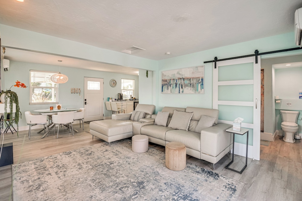 Walk to Ocean! Home w/ Large Yard in Ormond Beach