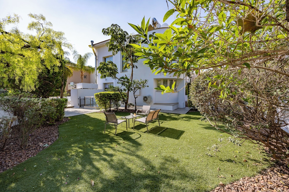 Agios Tychon Luxury Villa With Private Pool