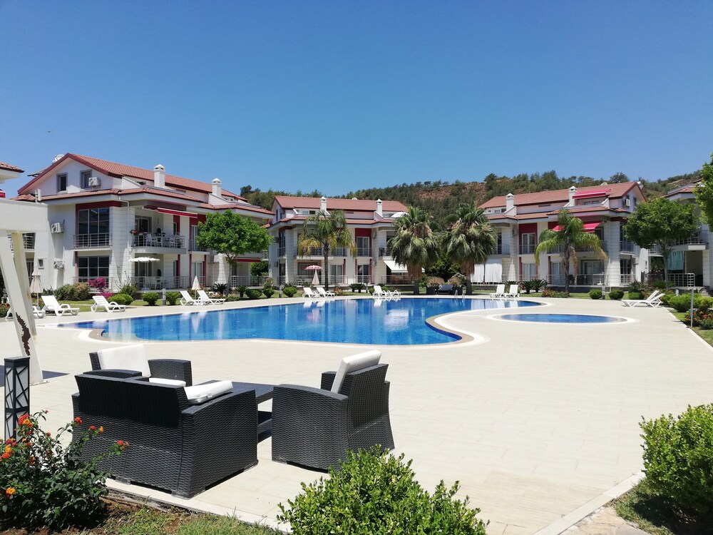 Korfez Life Apartments