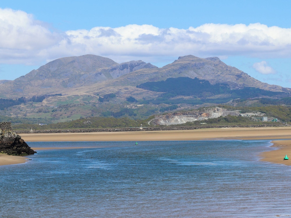Bryn Eithin