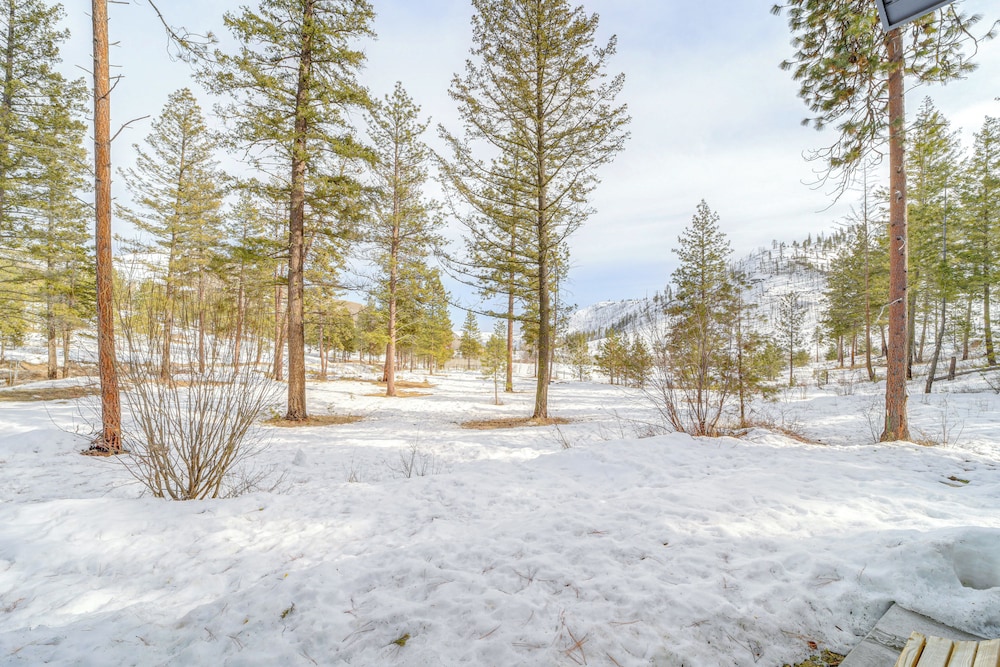 'chelan Mountain Retreat' Chalet w/ Fire Pit!