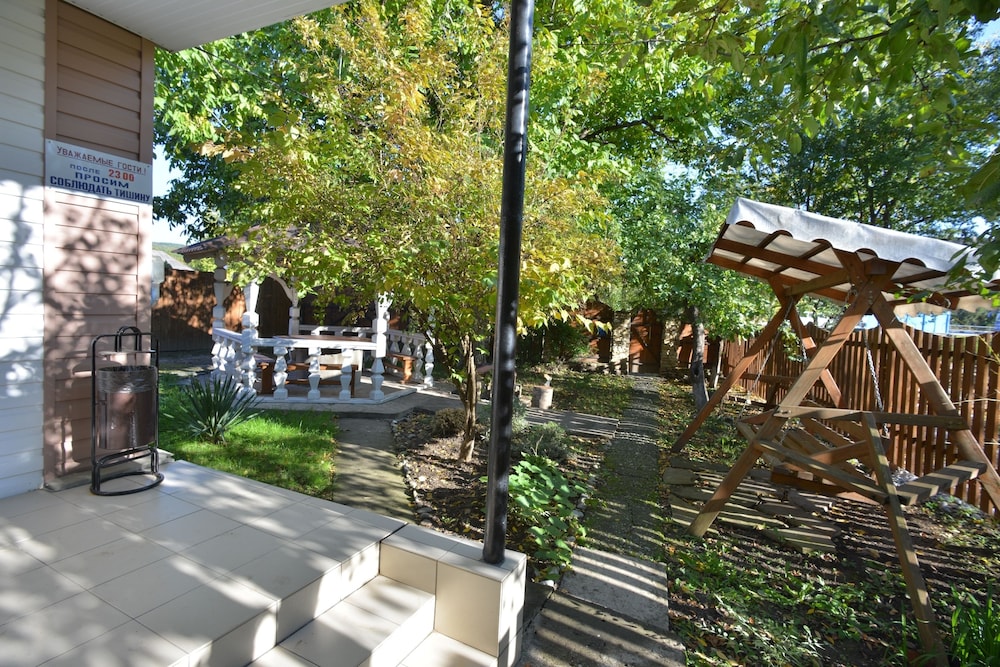 Guest House Park Hadzhoh