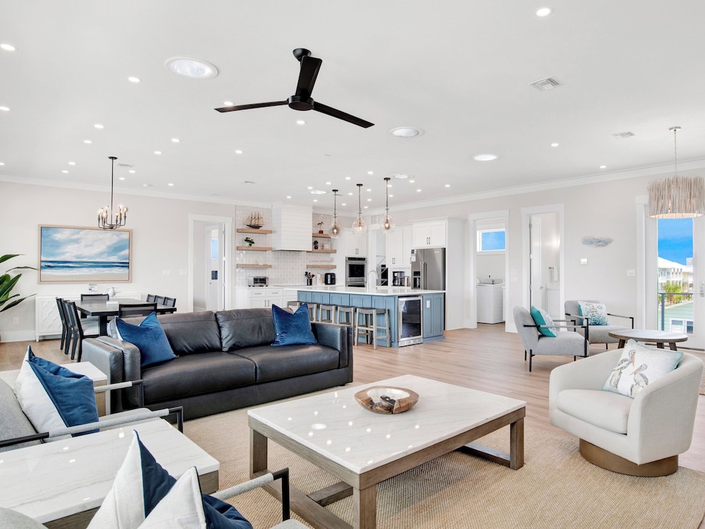 Navarre Dreams by Southern Vacation Rentals