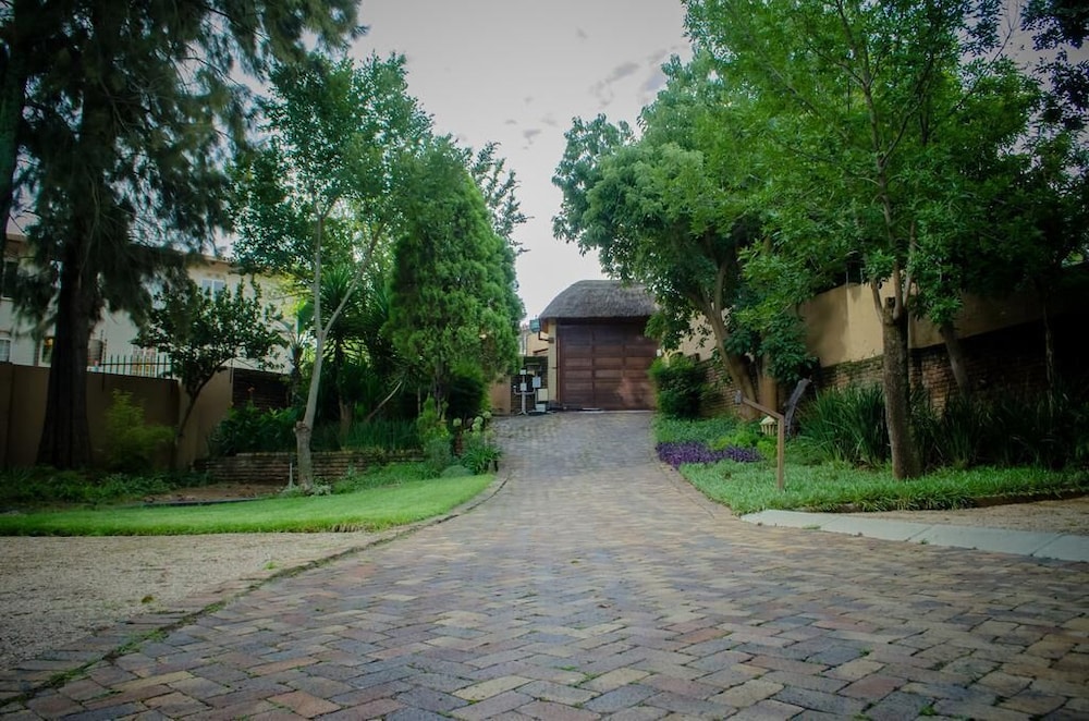 Photo 28