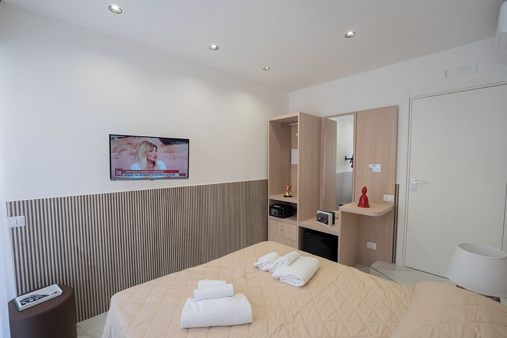 P.C. BOUTIQUE H. VESUVIUS NAPOLI CENTRO by ClaPa Group Dislocated Hospitality