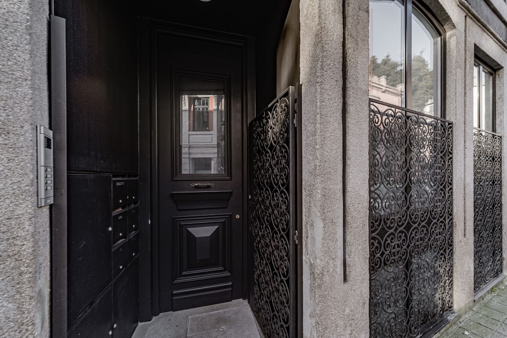 Nomads Revival Porto Studio
