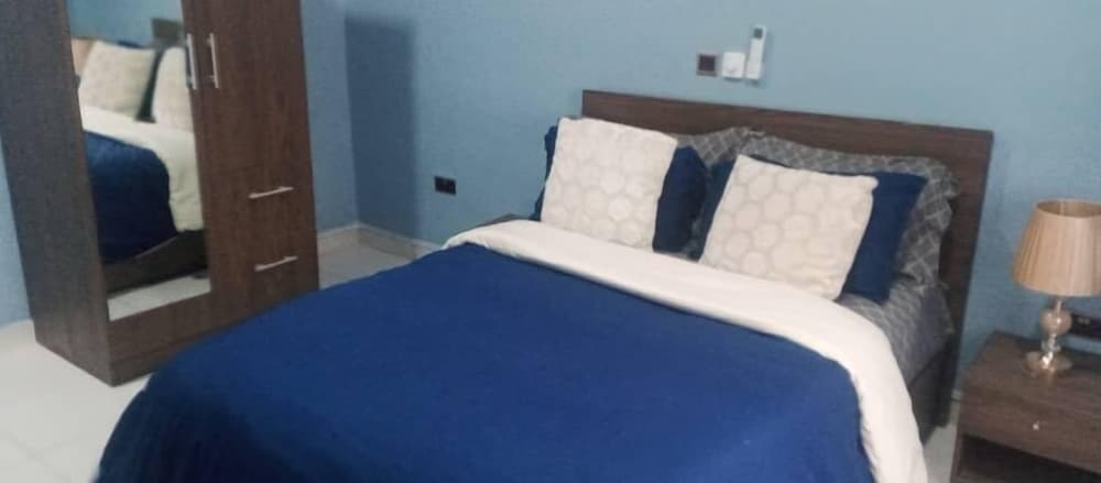 SNS Apartments