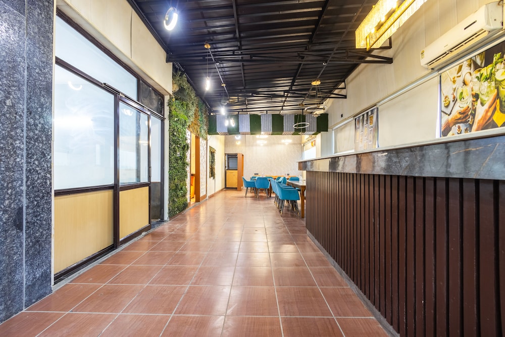 Hotel Admire Inn Sec - 44 By ASPL
