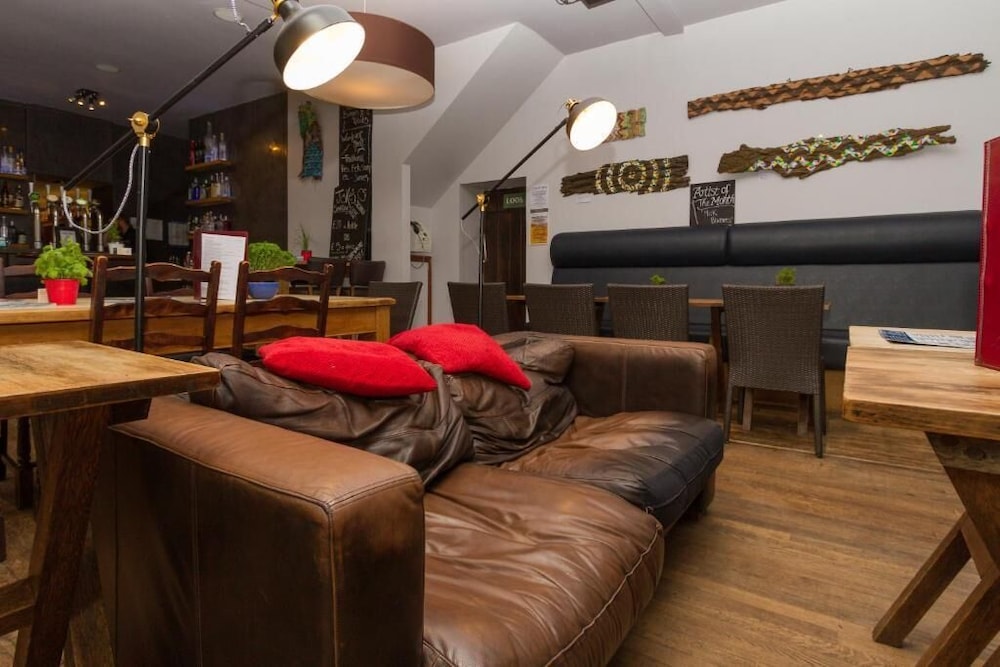 Woolpack Inn