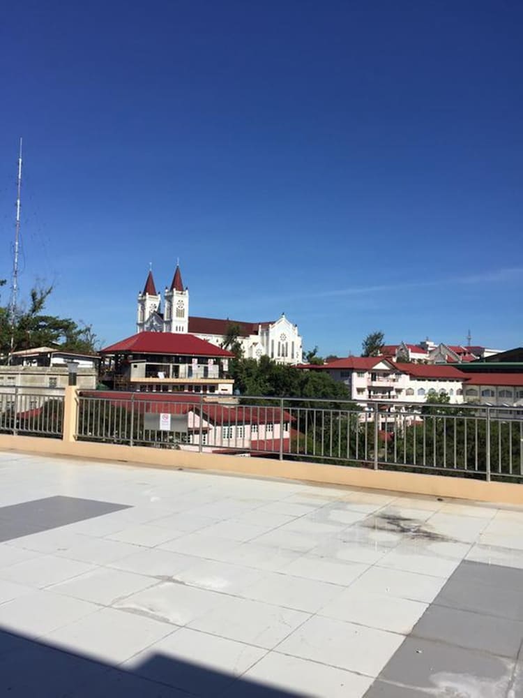 Umali Kayo at Megatower Residences II