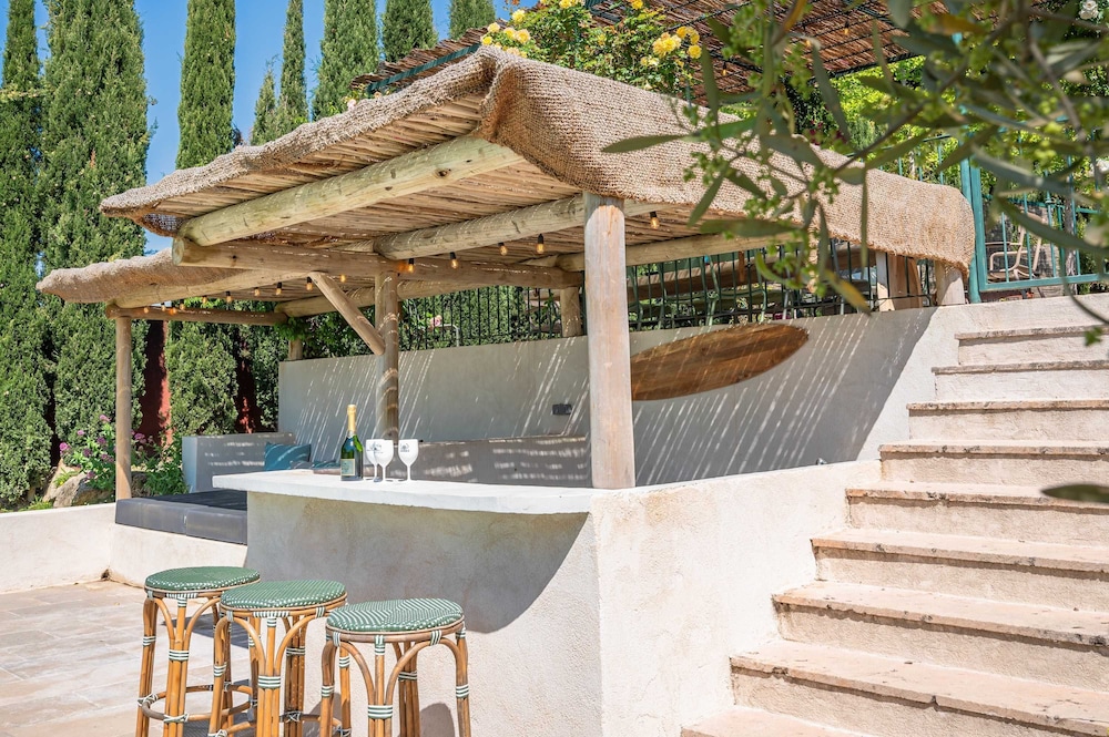 Le Mas Ela a Your Family Haven With Private Pool