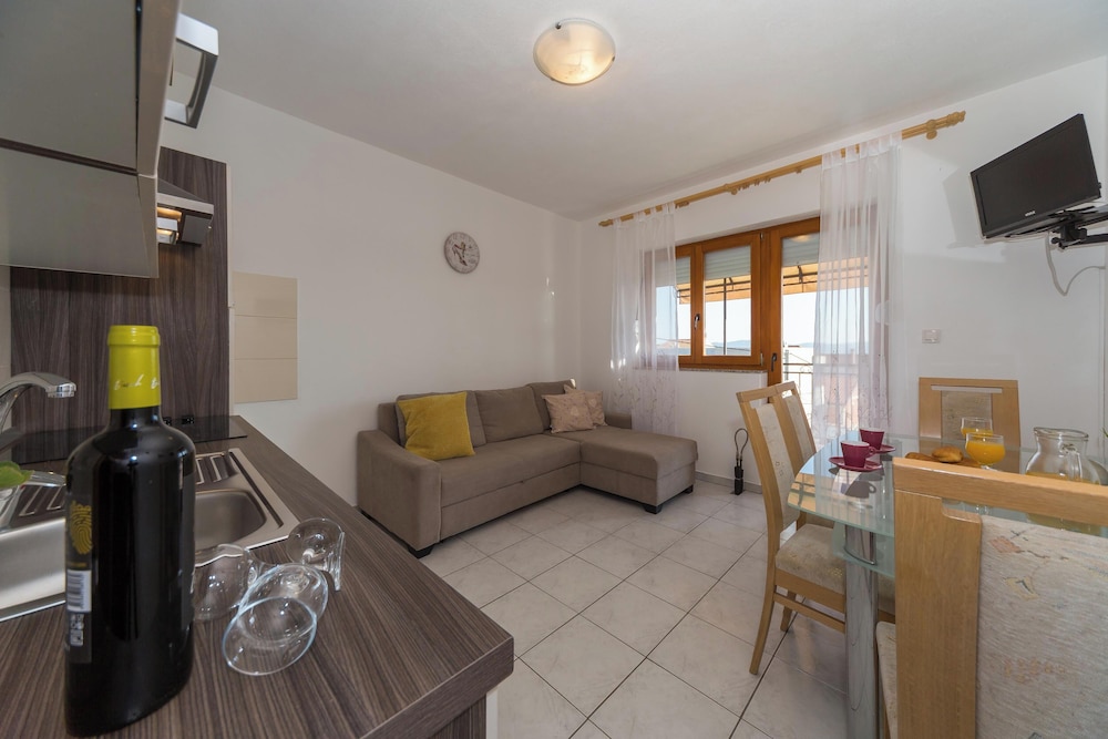 Apartments Jukic