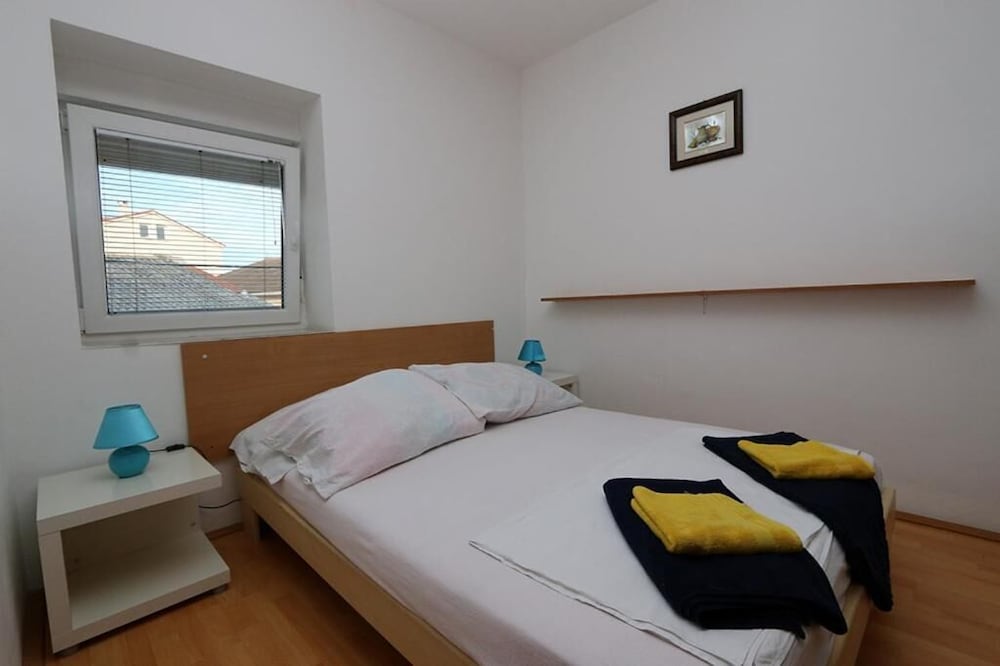 Anamar Apartments view 4