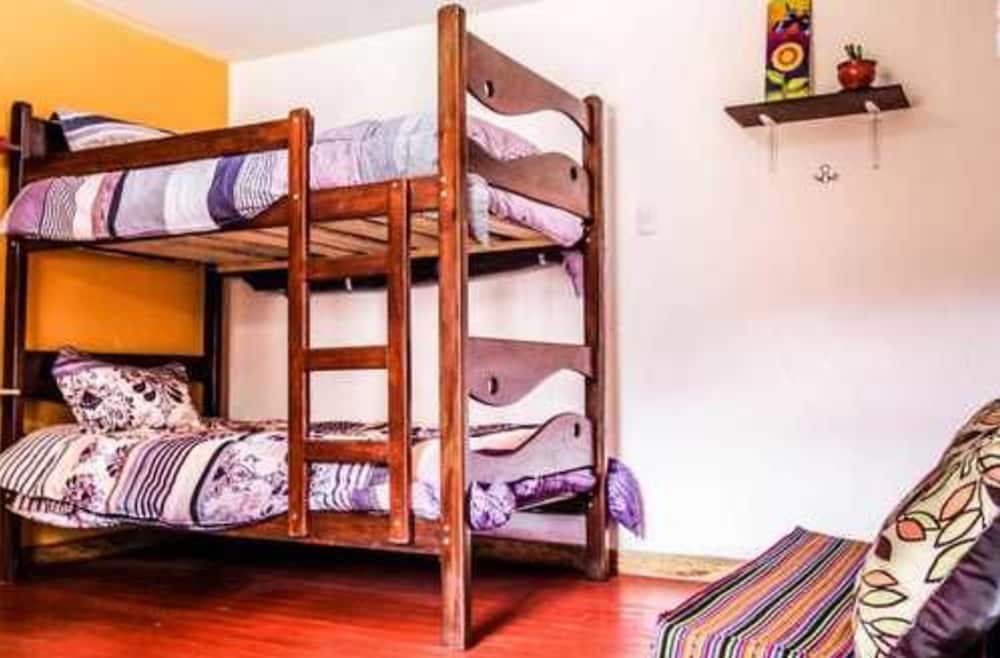Pakocha House & Lodging