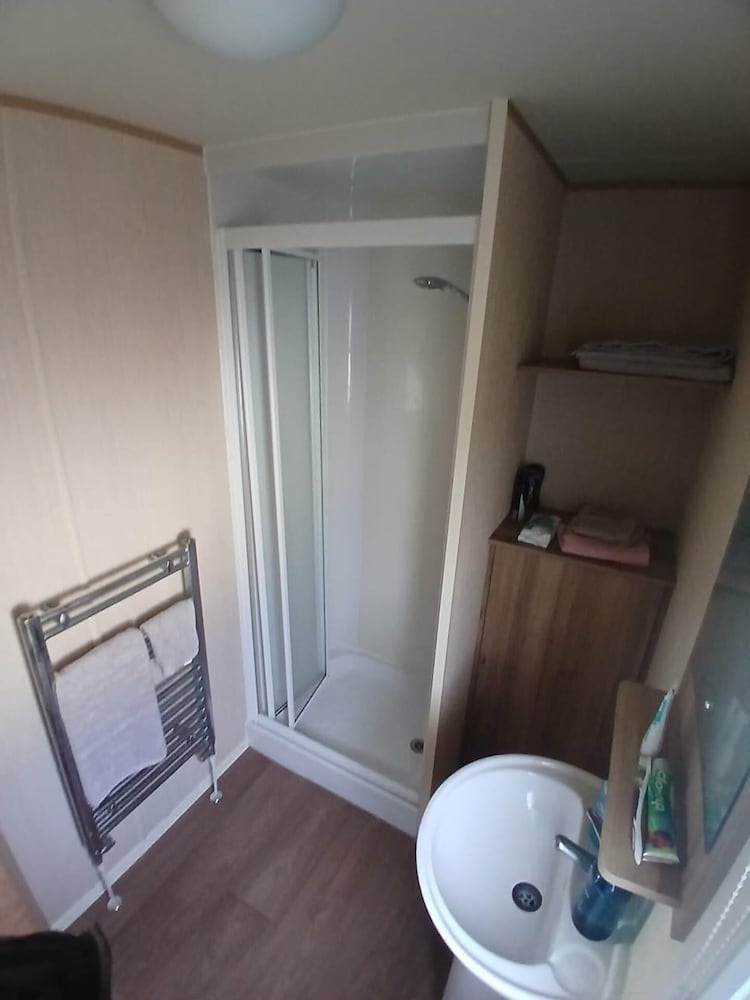 Abi Caravan Sleeps 8 Lyons Winkups Holiday Park