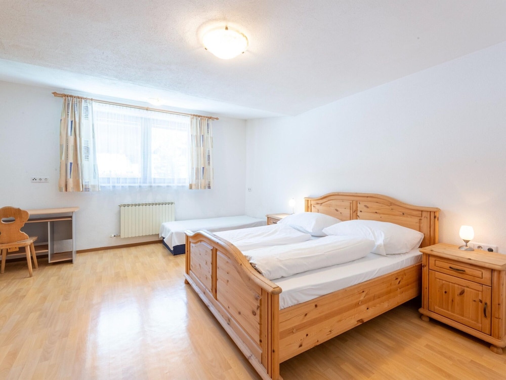Nice Apartment in Fugen Near Ski-lift