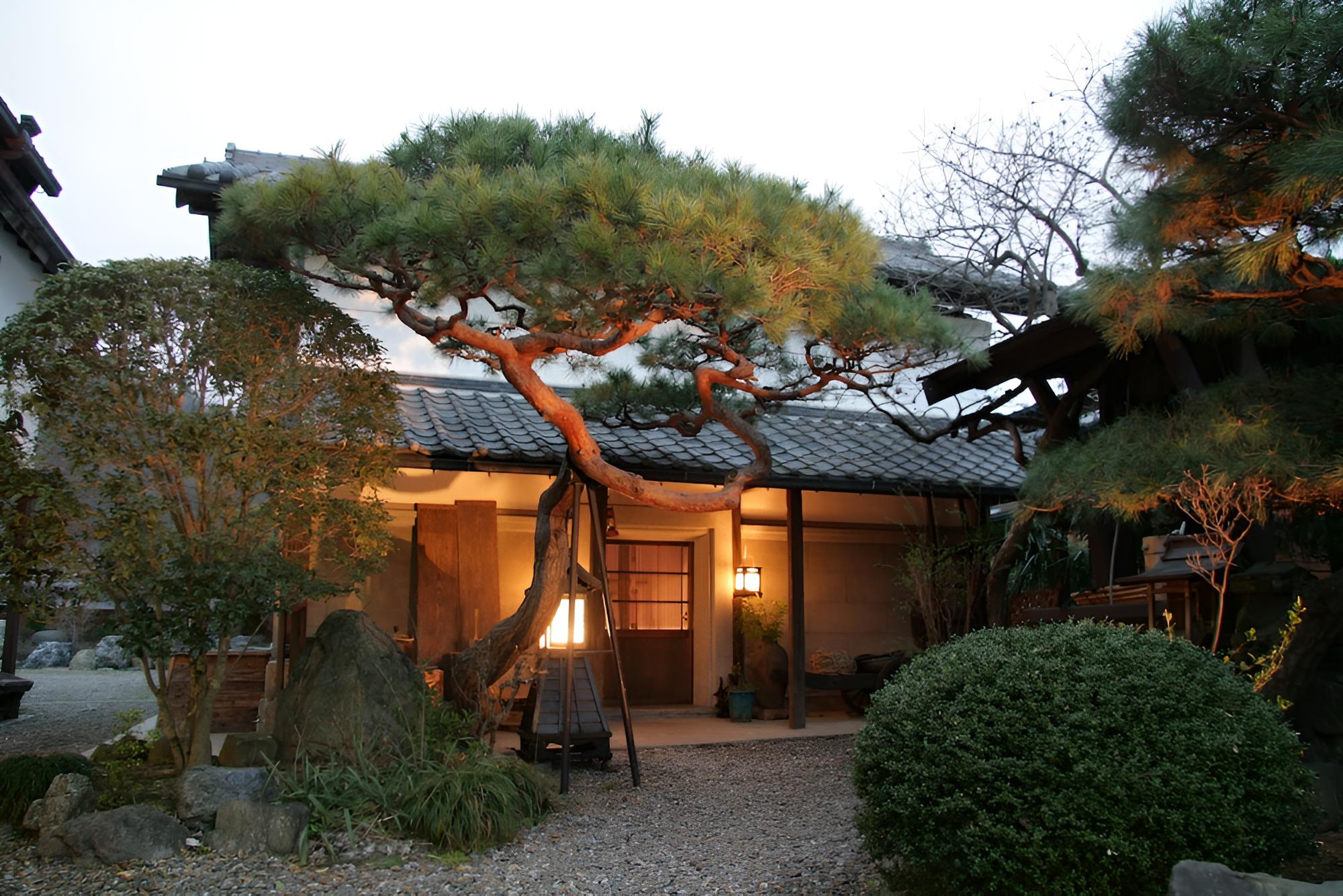 Miyamotoke