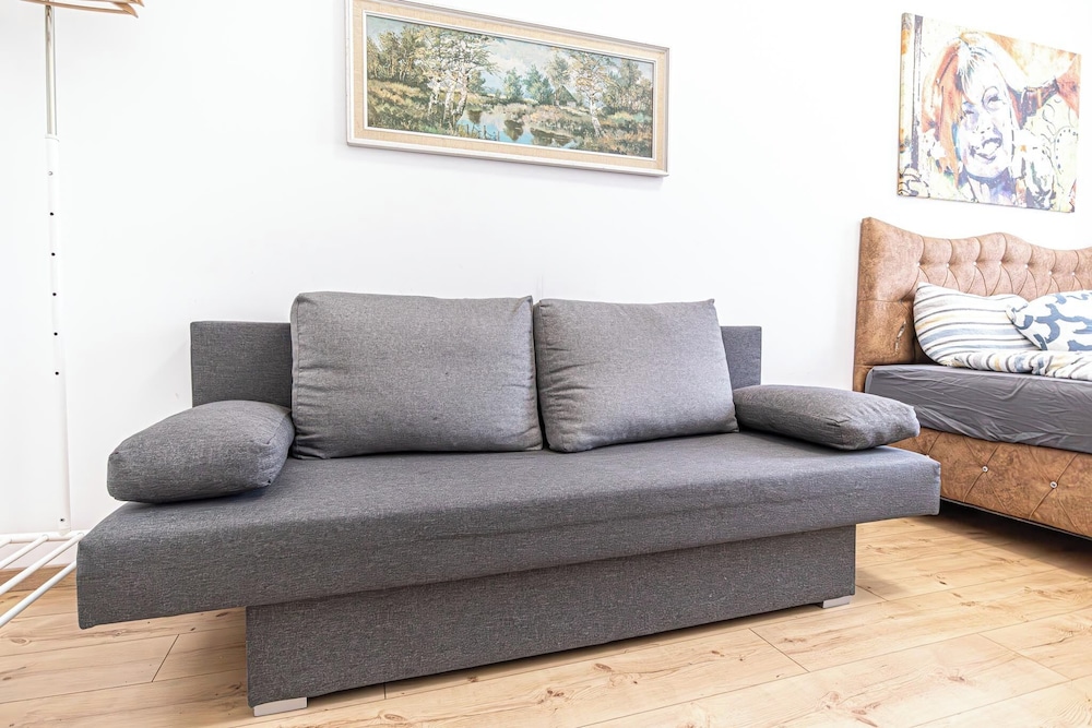 Large 5BR Central Flat Near Augarten