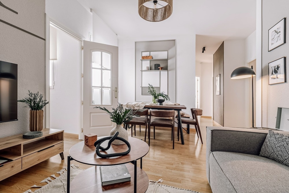 Duke - 3 Bedrooms and Office in Ibiza