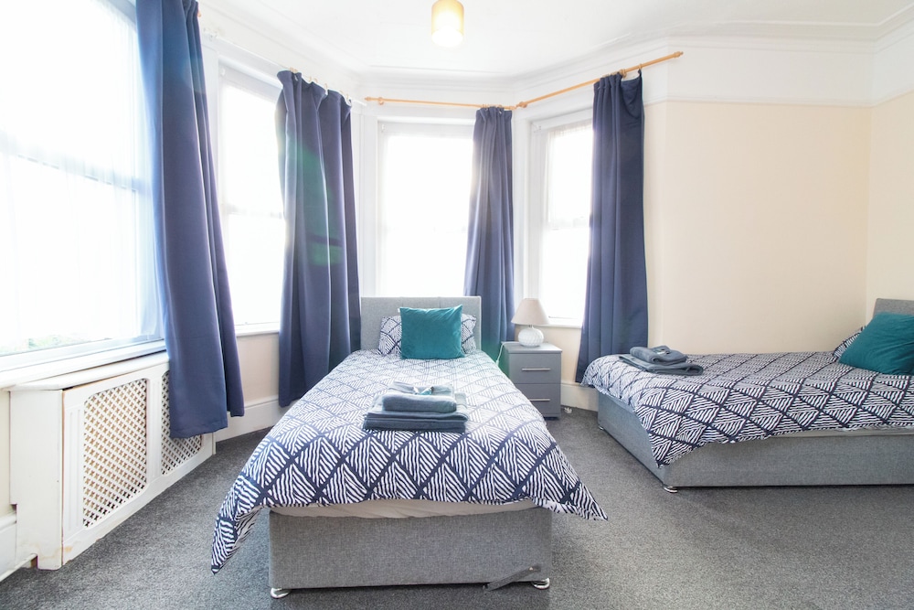 Thornbury Guest House Room 4