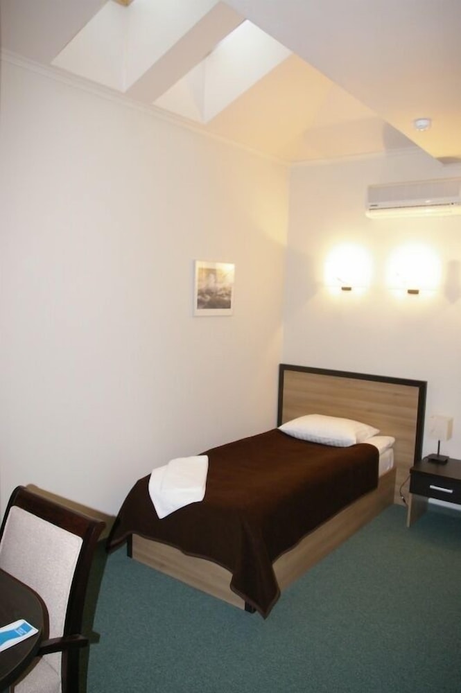 Crystal Hotel