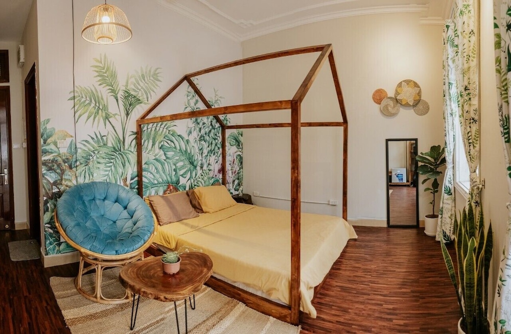Em Am Homestay - West Lake