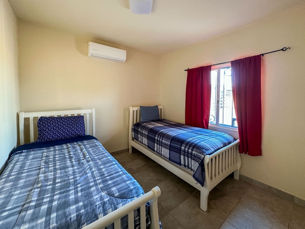 Casita With Excellent in Town Location