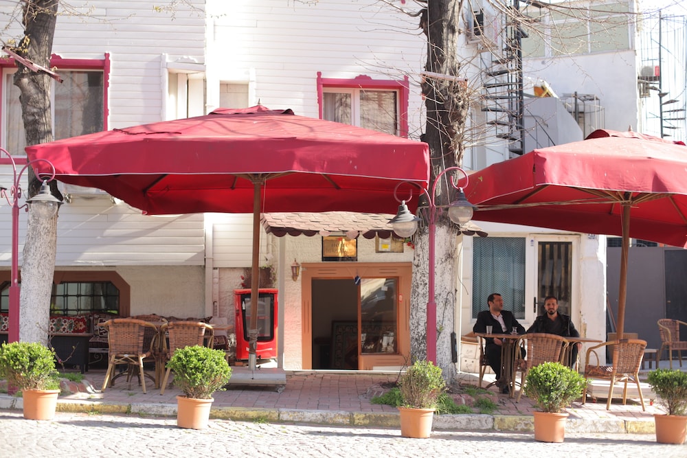 Rose Bouquets Otel - Image 25