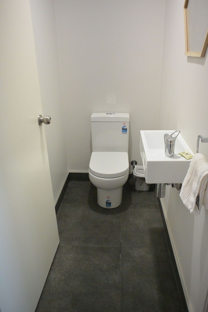 Dungowan Waterfront Apartments