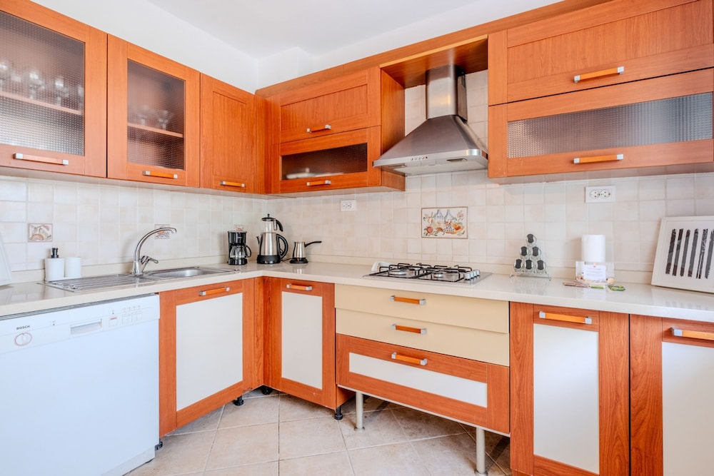 Villa w Garden 5 min to Altinkoy Beach in Urla view 5
